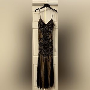 Sexy NWT Evening Gown, Sz 14. Adrianna Papell Will Help You Make An Entrance!!
